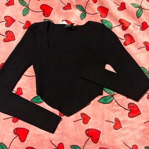 Forever21 sweater top long sleeve. Size medium.
